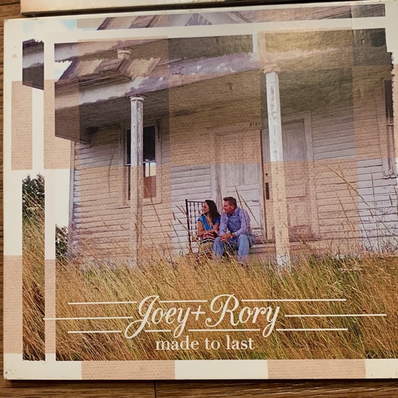 Joey & Rory made to last CD, to Joey with love DVD, & Joey + Rory Inspired CD. - Picture 5 of 12